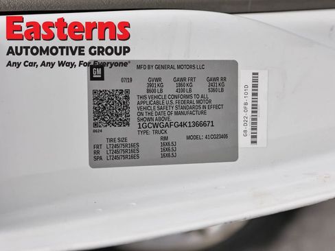 Used 2019 Chevrolet Express 2500 w/ Safety Package RWD image 33