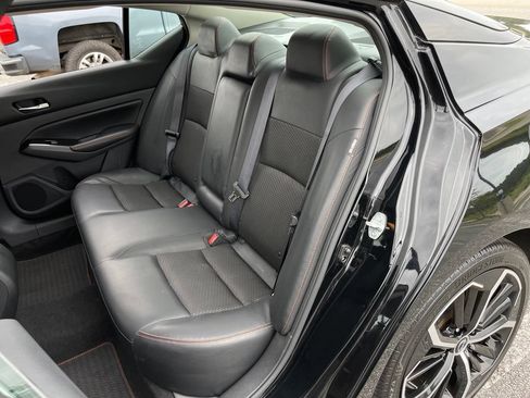 Used 2024 Nissan Altima 2.5 SR FWD image 37