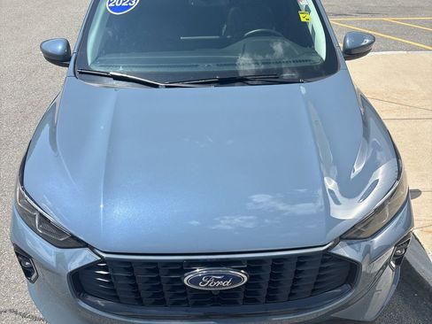 Used 2023 Ford Escape Platinum AWD/4WD image 8