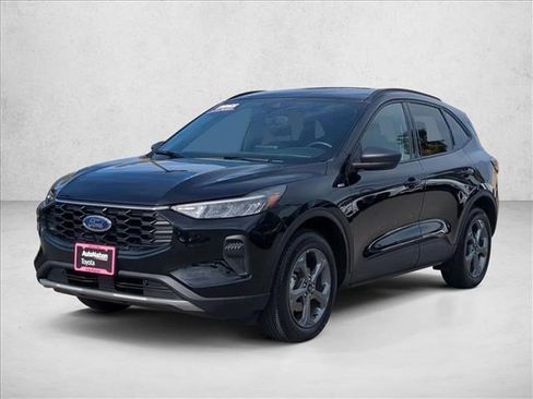 Used 2025 Ford Escape ST-Line image 1