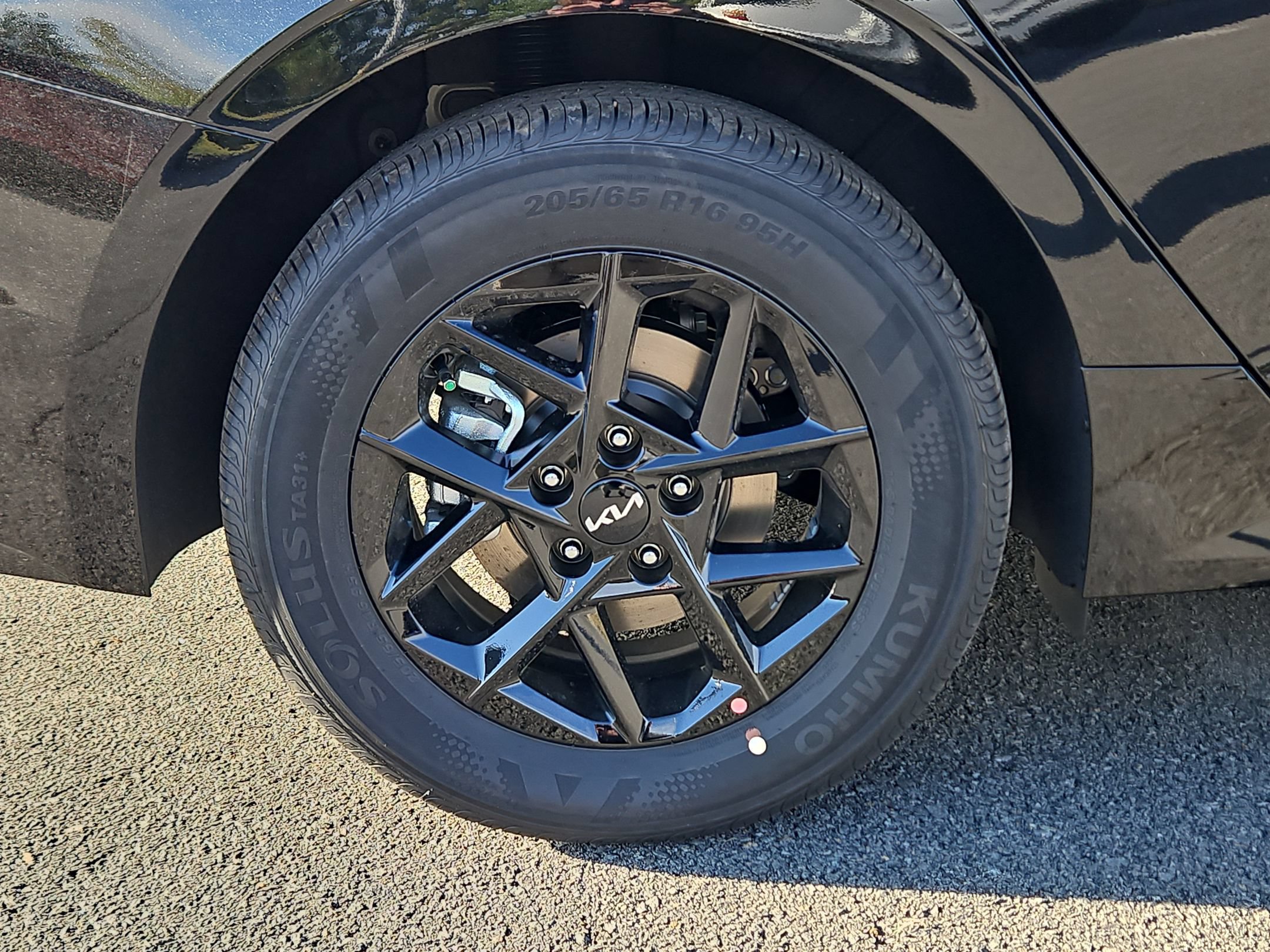 New 2026 Kia K5 LXS FWD image 13