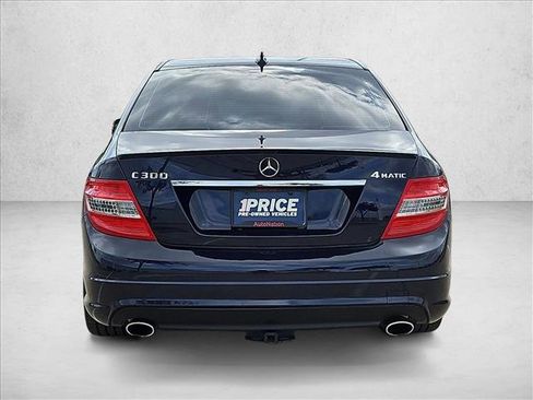Used 2011 Mercedes-Benz C 300 Sport image 7