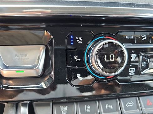 New 2025 GMC Sierra 2500 Denali image 24