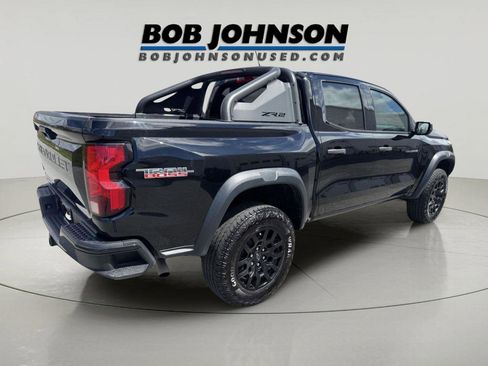 Used 2023 Chevrolet Colorado Trail Boss w/ Advanced Trailering Package AWD/4WD image 3