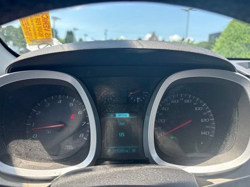 Used 2014 Chevrolet Equinox LT w/ Safety Package AWD/4WD image 10