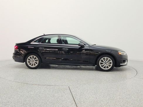 Used 2023 Audi A4 2.0T Premium w/ Convenience Package AWD/4WD image 4