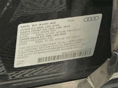Used 2024 Audi SQ5 Premium Plus image 21