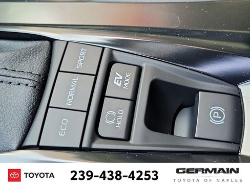 New 2025 Toyota Camry LE w/ Convenience Package image 31