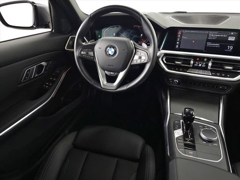 Used 2022 BMW 330i xDrive Sedan w/ Premium Package 2 image 17