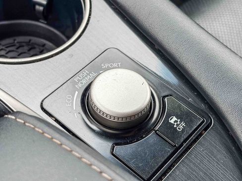 Used 2019 Lexus RX 350 FWD w/ Accessory Package image 33