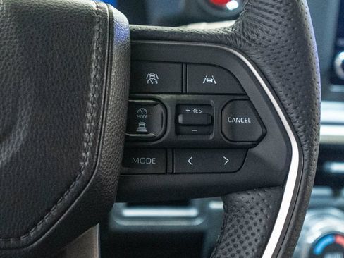 Certified 2026 Toyota Tacoma TRD Sport AWD/4WD image 20