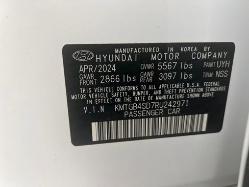 Used 2024 Genesis G80 3.5T Sport image 29