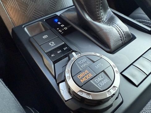 Used 2024 Toyota Tacoma 4x4 Double Cab image 22