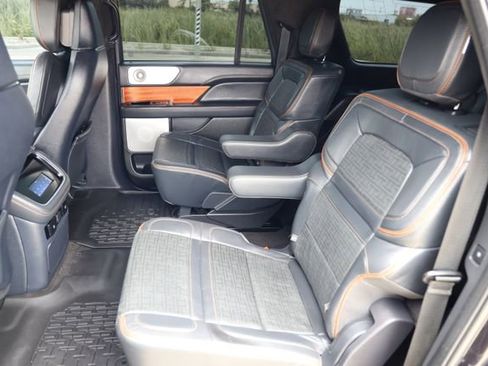 Used 2023 Lincoln Navigator L Black Label AWD/4WD image 13