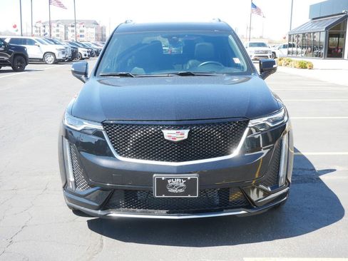 Used 2024 Cadillac XT6 Sport w/ LPO, Floor Liner Package AWD/4WD image 3