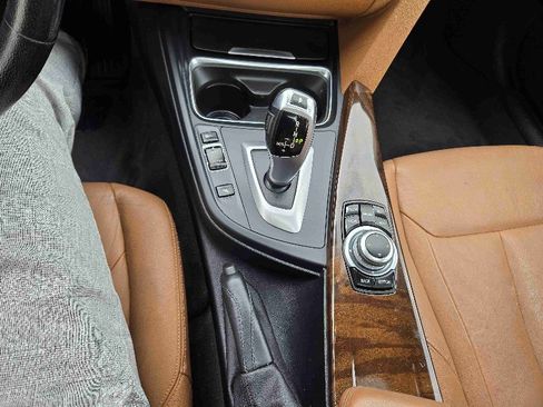 Used 2013 BMW 335i xDrive Sedan image 14