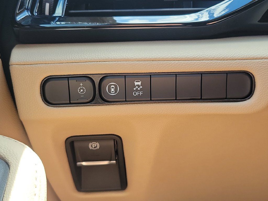 Certified 2026 Acura MDX FWD image 31