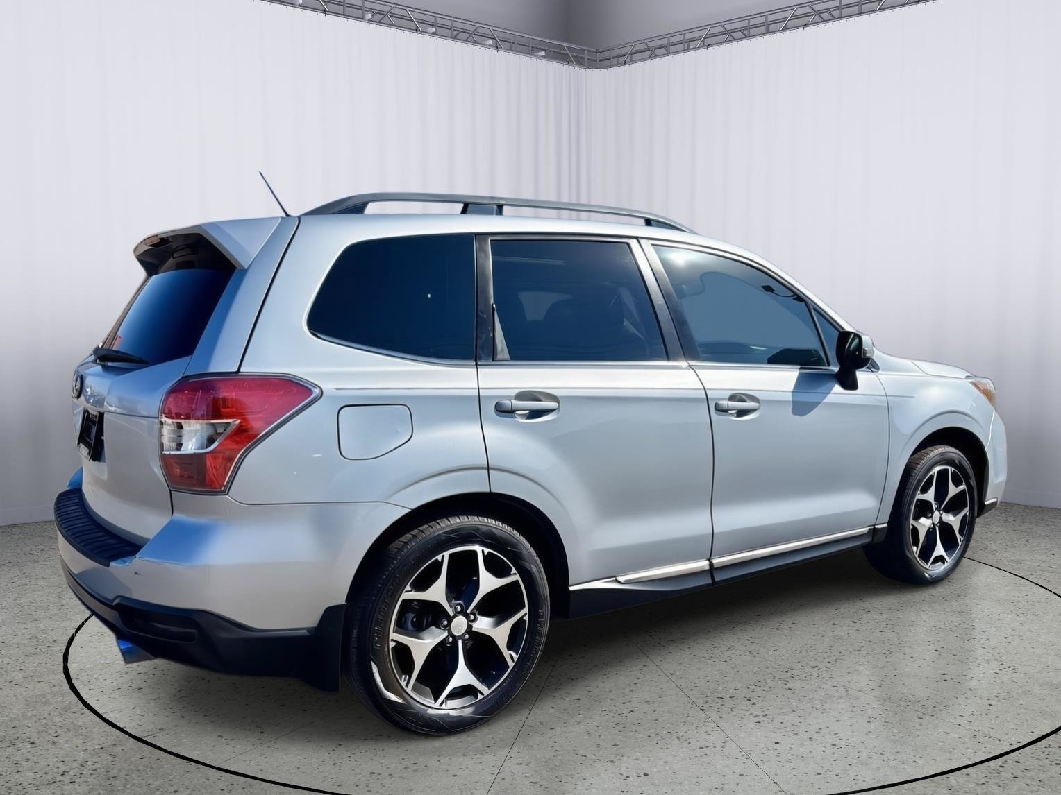 Used 2015 Subaru Forester 2.0XT Touring w/ Eyesight & Navigation System AWD/4WD image 6
