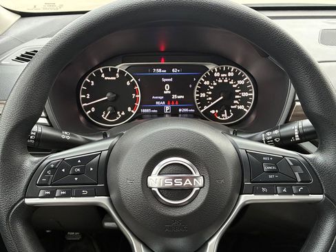 Used 2023 Nissan Altima 2.5 SV image 19