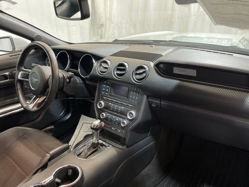 Used 2017 Ford Mustang Convertible w/ Equipment Group 051A RWD image 30