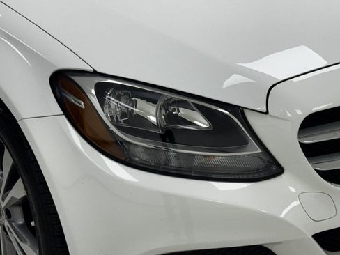 Used 2018 Mercedes-Benz C 300 4MATIC Sedan image 42