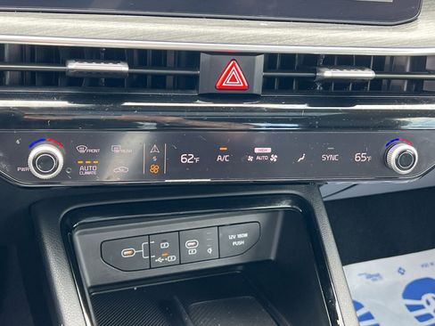 Used 2025 Kia K5 EX FWD image 21