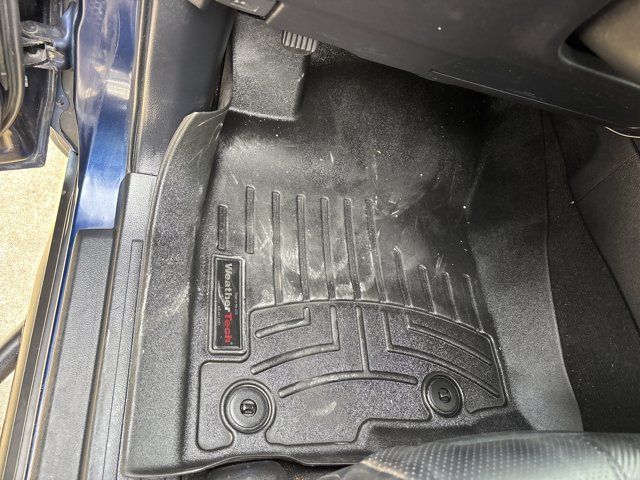 Used 2020 Toyota 4Runner SR5 AWD/4WD image 22