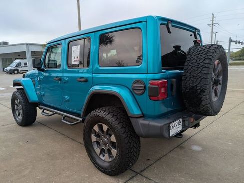 Used 2019 Jeep Wrangler Unlimited Sahara image 6