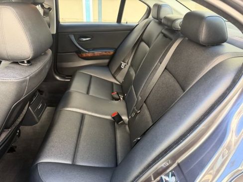 Used 2008 BMW 328i Sedan RWD image 14