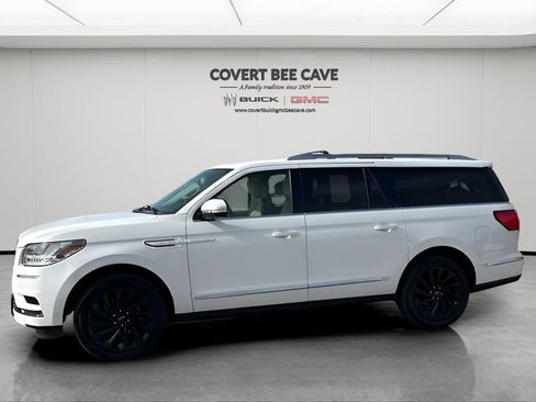 Used 2020 Lincoln Navigator L Reserve w/ Equipment Group 208A Reserve image 4