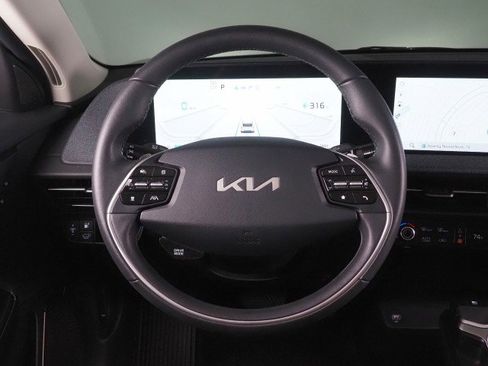 Used 2024 Kia EV6 Wind w/ Wind Technology Package image 17