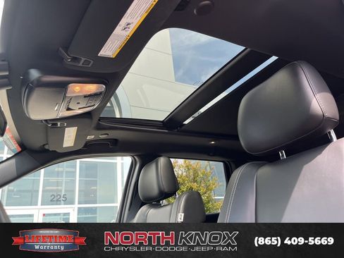 Used 2021 Jeep Grand Cherokee Limited w/ Quick Order Package 28K 80th AWD/4WD image 11