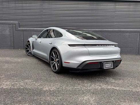 Certified 2023 Porsche Taycan 4S AWD/4WD image 3