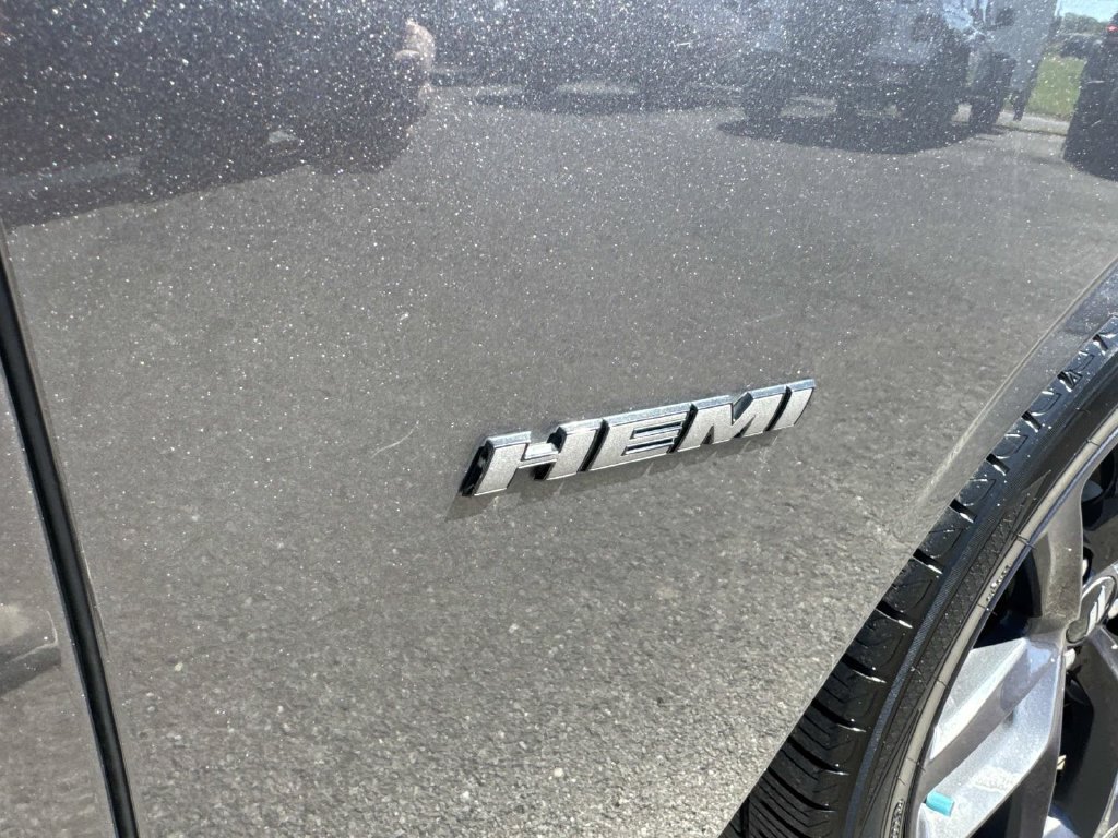 Used 2019 Dodge Challenger R/T w/ Blacktop Package RWD image 32