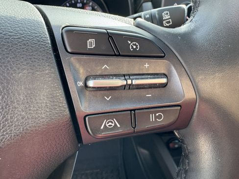 Used 2022 Hyundai Kona SEL w/ Convenience Package image 22