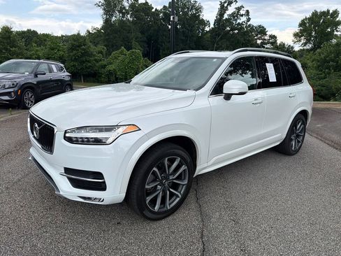 Used 2019 Volvo XC90 T6 Momentum AWD/4WD image 3