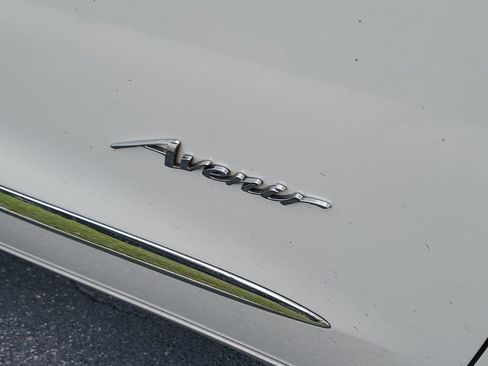 Used 2019 Buick Enclave Avenir w/ Avenir Technology Package image 3