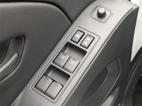 New 2026 Nissan Frontier SV image 12