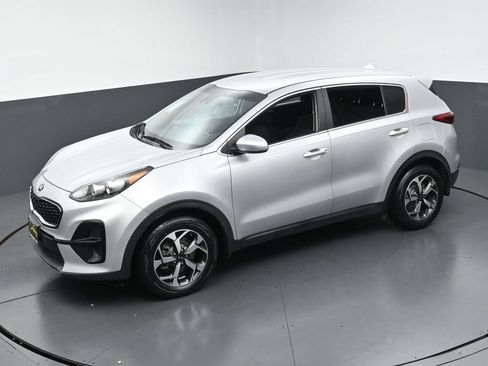 Used 2022 Kia Sportage LX FWD image 39