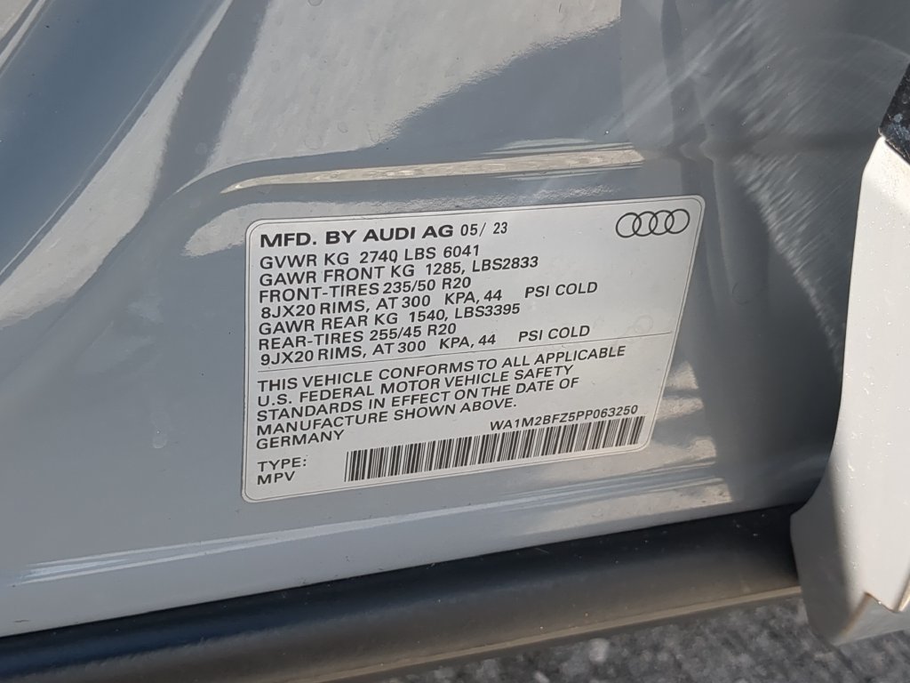 Used 2023 Audi Q4 e-tron Prestige w/ Black Optic Package AWD/4WD image 37