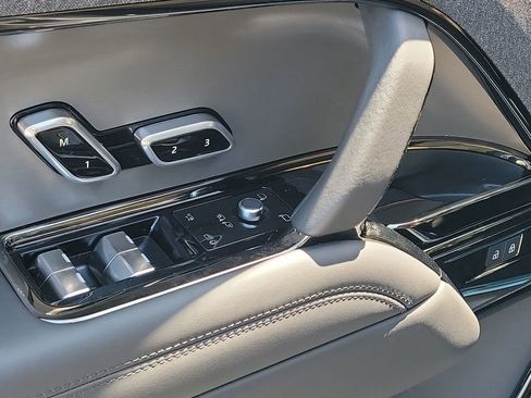 New 2026 Land Rover Range Rover Sport Autobiography image 24