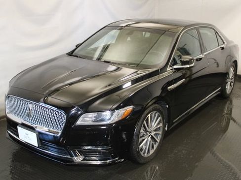 Used 2017 Lincoln Continental Select FWD image 1