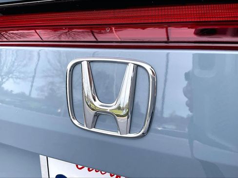 Certified 2024 Honda Civic Sport Touring image 30