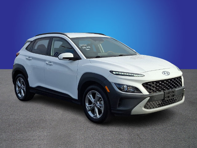 Used 2023 Hyundai Kona SEL AWD/4WD image 3