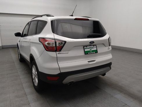Used 2018 Ford Escape SE image 5