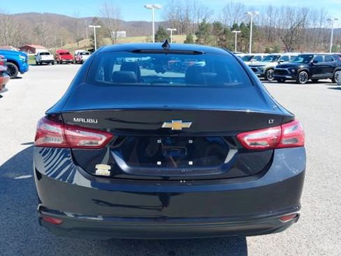 Used 2023 Chevrolet Malibu LT w/ LPO, Floor Liner Package image 5