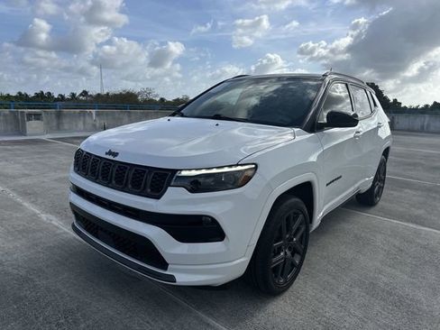 Used 2025 Jeep Compass Limited w/ High Altitude Package AWD/4WD image 20