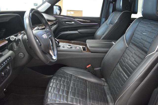 Used 2022 Cadillac Escalade Sport Platinum AWD/4WD image 22