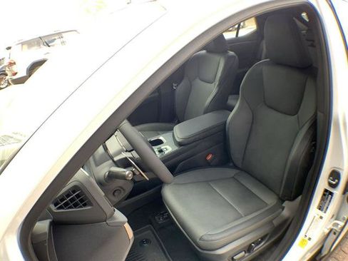 Used 2026 Lexus RZ 350e 2WD w/ Convenience Package image 11