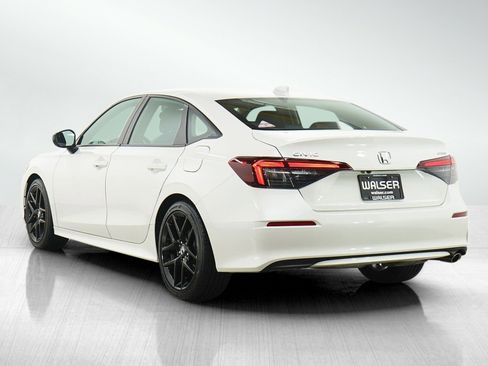 Used 2025 Honda Civic Sport image 3